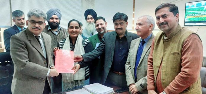 A delegation from Trewa area, led by Sarpanch Balbir Kaur, submitting a memorandum of demands to Chief Secretary Atal Dulloo on Monday.