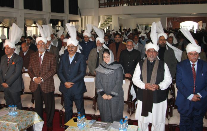 Tribute being paid to Dr Masud Choudhary during a function at Gurjar Desh Charitable Trust Bhawan in Jammu. -Excelsior/Rakesh