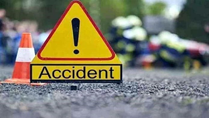 2 hurt in accident 2 hurt in accident