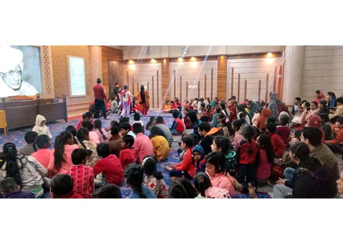 Children participating in Bal Divas celebrations at Bhagawaan Gopinathji Ashram, at Udaiwala, Bohri on Monday.