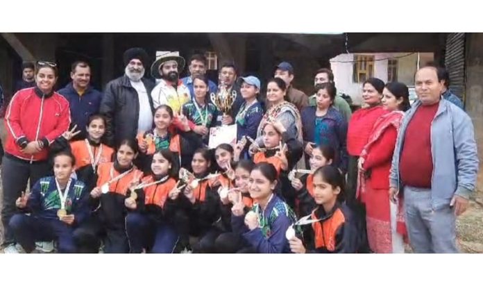 Doda girls posing with winning trophy in Udhampur. Doda girls posing with winning trophy in Udhampur.
