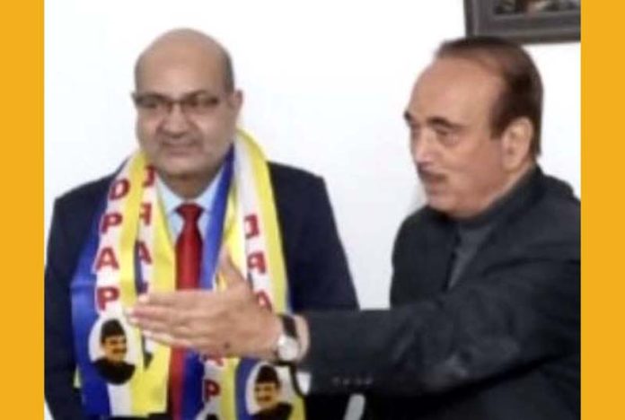 DPAP chairman Ghulam Nabi Azad addressing party function in Jammu on Friday.