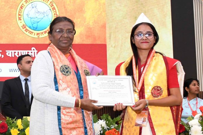 President Droupadi Murmu conferred Degrees to students during the 45th convocation of Mahatma Gandhi Kashi Vidyapith in Varanasi on Monday. (UNI) President Droupadi Murmu conferred Degrees to students during the 45th convocation of Mahatma Gandhi Kashi Vidyapith in Varanasi on Monday. (UNI)
