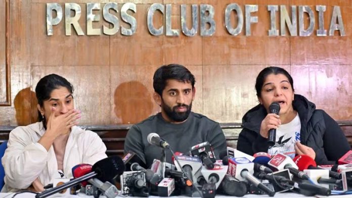 Govt suspends newly-elected WFI for flouting rules Govt suspends newly-elected WFI for flouting rules