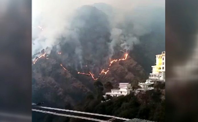 J&K | Fire Incidents In Ramban, Vaishno Devi Hills J&K | Fire Incidents In Ramban, Vaishno Devi Hills