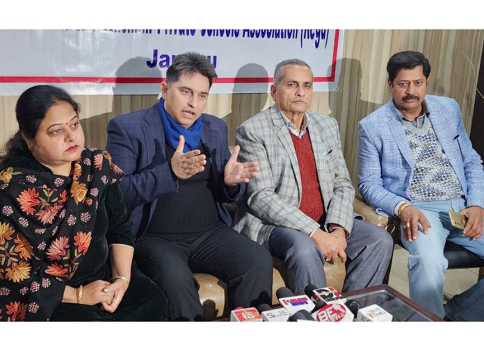 Deepak Handa and others addressing a press conference at Jammu on Monday. -Excelsior/Rakesh Deepak Handa and others addressing a press conference at Jammu on Monday. -Excelsior/Rakesh