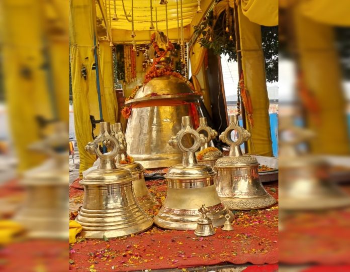 2100-Kg Bell, 108-Ft-Long Incense Stick: Gifts For Ayodhya Temple From Across Country, Abroad 2100-Kg Bell, 108-Ft-Long Incense Stick: Gifts For Ayodhya Temple From Across Country, Abroad