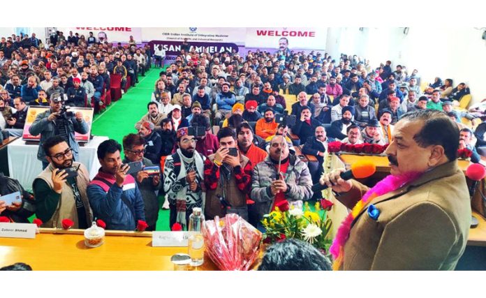 Union Minister Dr Jitendra Singh addressing Kisan Sammelan at Hiranagar on Sunday. -Excelsior/Pardeep