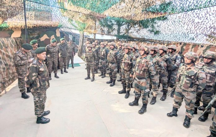 Northern Command Army Commander Lieutenant General Upendra Dwivedi along with GOC White Knight Corps Lt Gen Navin Sachdeva interacting with troops in Rajouri sector on Friday. Northern Command Army Commander Lieutenant General Upendra Dwivedi along with GOC White Knight Corps Lt Gen Navin Sachdeva interacting with troops in Rajouri sector on Friday.
