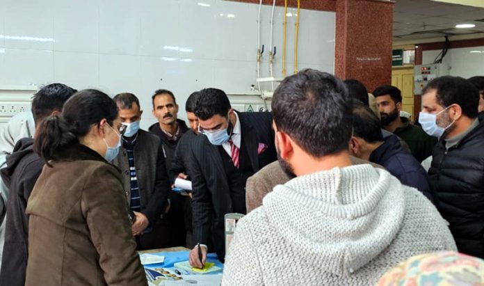 Secretary H&ME Dr Syed Abid Rasheed Shah during visit to SMHS Hospital on Tuesday. Secretary H&ME Dr Syed Abid Rasheed Shah during visit to SMHS Hospital on Tuesday.