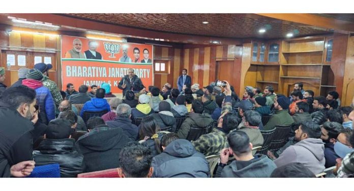Tarun Chugh, National General Secretary of BJP and party incharge for J&K and Ladakh, addressing a party workers meeting on Wednesday. Tarun Chugh, National General Secretary of BJP and party incharge for J&K and Ladakh, addressing a party workers meeting on Wednesday.