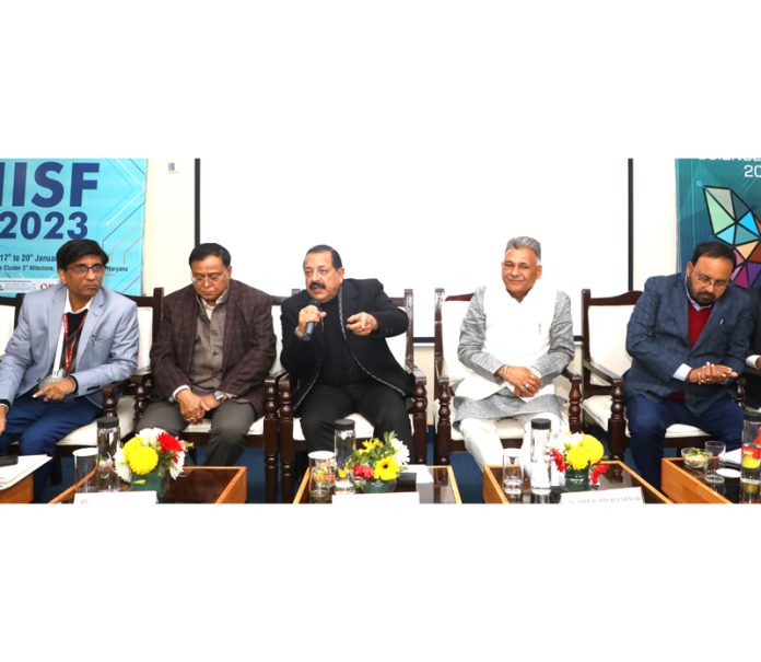 Union Minister Dr Jitendra Singh, flanked by State Science Ministers and Secretaries, holding an interactive session during the ongoing 4-day Union Minister Dr Jitendra Singh, flanked by State Science Ministers and Secretaries, holding an interactive session during the ongoing 4-day