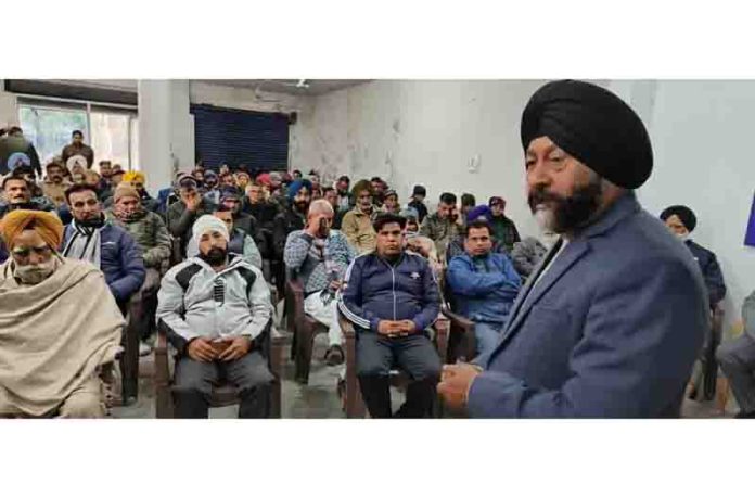 Apni Party leader, S. Manjit Singh addressing a meeting at Vijaypur on Monday.