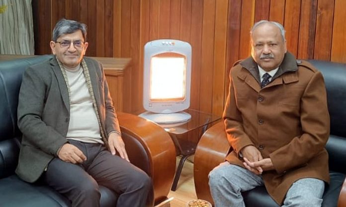 VC BGSBU meeting with Director IIIM Jammu.