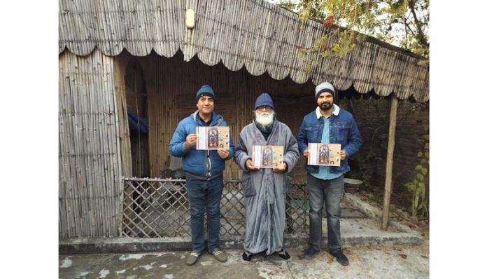 Rangeele Thakur along with Jagmohan launching Dogri Ram Bhajan on Sunday.