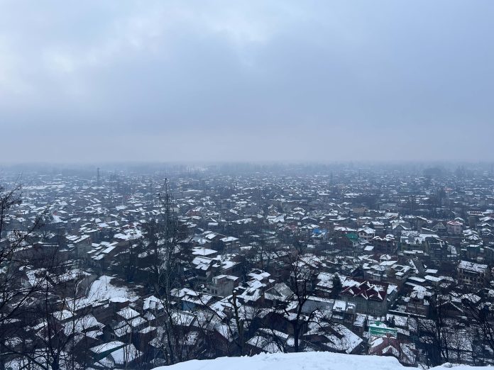 Cold Wave Returns To Kashmir With Freeze And Frost Cold Wave Returns To Kashmir With Freeze And Frost
