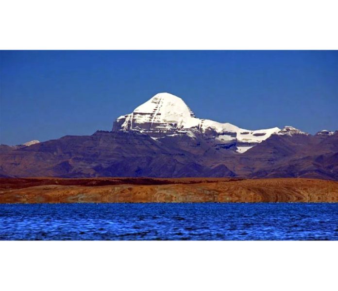 First Darshan of Kailash and Mansarovar for Indians After 2019: An Aerial Journey First-Ever Aerial Pilgrimage Takes Flight, Post-Covid First Darshan of Kailash and Mansarovar for Indians After 2019: An Aerial Journey First-Ever Aerial Pilgrimage Takes Flight, Post-Covid