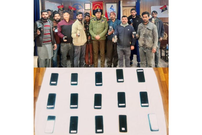 Recovered smart phones on display by Kishtwar Police. - Excelsior/Tilak Raj