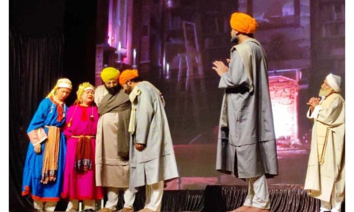 A scene from Hindi Play ‘Ek Aur Birbal’ staged at Pune.