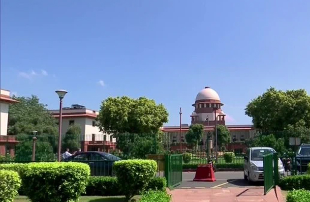 Stay Order In Civil, Criminal Cases Won't Automatically Expire: Supreme Court Stay Order In Civil, Criminal Cases Won't Automatically Expire: Supreme Court