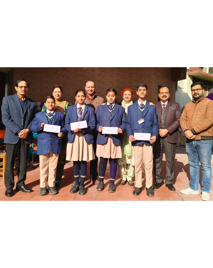 Students of Model Academy School posing with cash prizes received for their outstanding start-up ideas. Students of Model Academy School posing with cash prizes received for their outstanding start-up ideas.