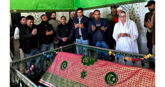 Waqf Chairperson Dr Darakhshan Andrabi paying obeisance at a shrine in Akhnoor area on Wednesday.