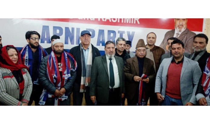 Senior Apni Party leader, Altaf Bukhari welcoming new entrants into party fold in Srinagar on Thursday.