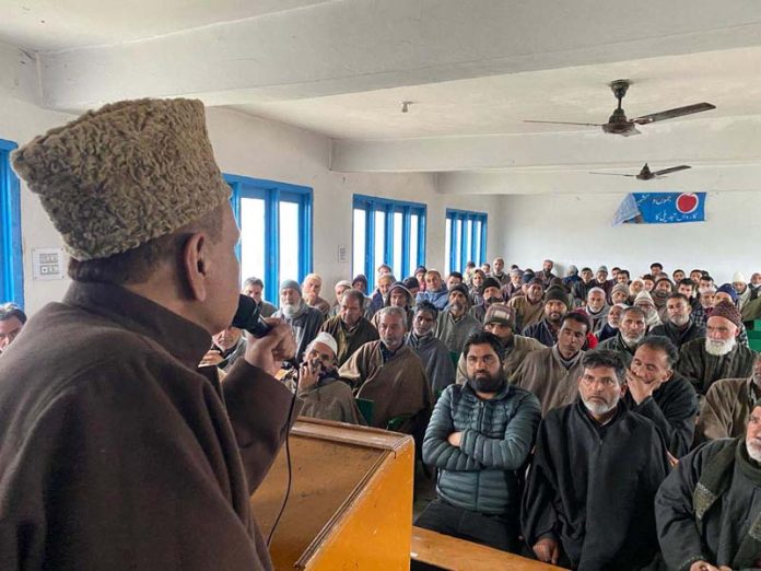 Senior leader of People's Conference, Abdul Gani Vakil addressing party meeting at Rafiabad on Sunday.