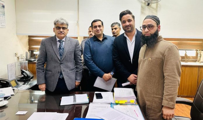 Members of JKPHPA delegation posing with Chief Secretary Atal Dulloo at his office chamber in Jammu.