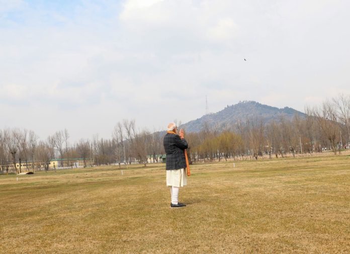 PM Modi Arrives In Srinagar, To Unveil Projects Worth Rs 6,400 Crore