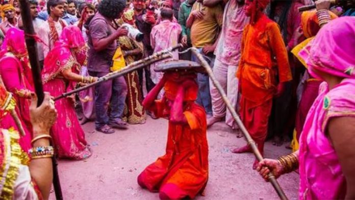 UP: Elaborate arrangements made for Lathmar Holi