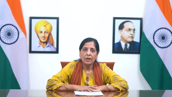 Delhi CM wife Sunita Kejriwal