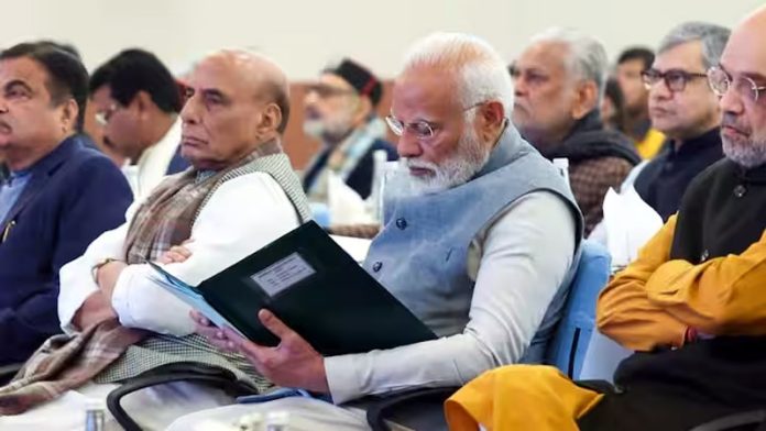 PM Modi chairs Council of Ministers' meet, brainstorm over 'Viksit Bharat' vision PM Modi chairs Council of Ministers' meet, brainstorm over 'Viksit Bharat' vision