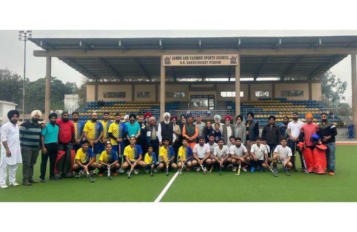 Open Hockey tourney begins