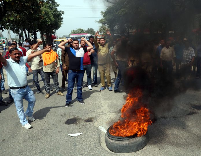 Transporters staging a demonstration in Jammu on Wednesday. -Excelsior/Rakesh