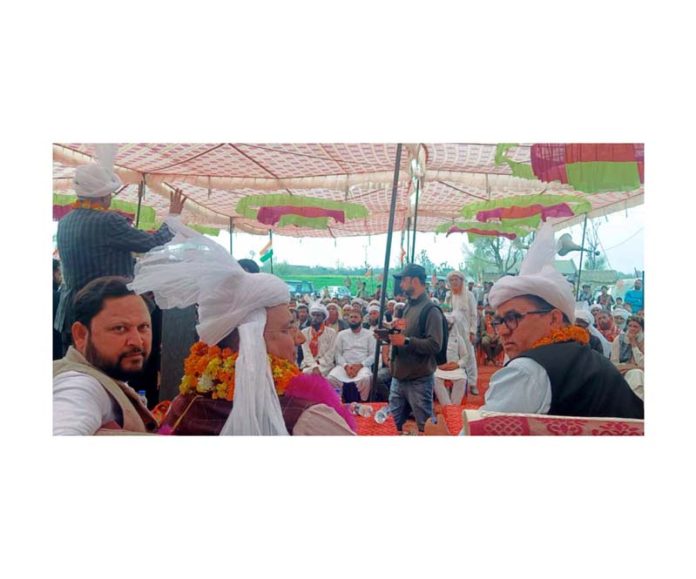 MP (RS) Ghulam Ali Khatana addressing a conference of Gujjars and Bakerwals at Bhagthali, Kathua on Thursday. MP (RS) Ghulam Ali Khatana addressing a conference of Gujjars and Bakerwals at Bhagthali, Kathua on Thursday.
