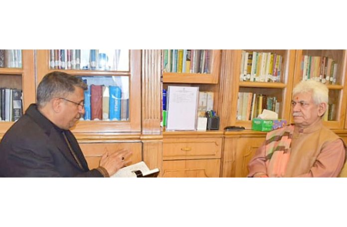 LG interacting with Vice Chairman DDC Kupwara. LG interacting with Vice Chairman DDC Kupwara.