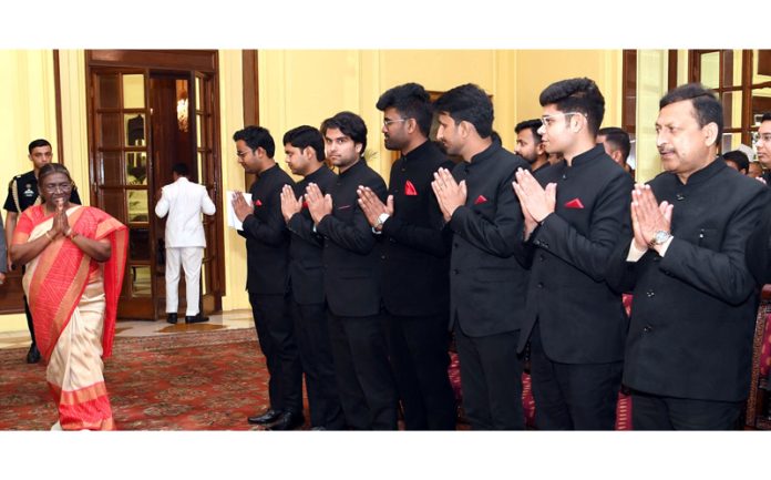 President Droupadi Murmu at the Assistant Executive Engineers of CPWD (2022 and 2023 batches), at Rashtrapati Bhavan in New Delhi on Thursday. (UNI) President Droupadi Murmu at the Assistant Executive Engineers of CPWD (2022 and 2023 batches), at Rashtrapati Bhavan in New Delhi on Thursday. (UNI)