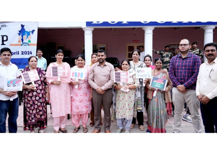 Officers and others during SVEEP campaign at Suchetgarh Border Post.