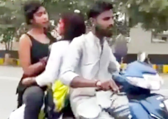 'Vulgar' reels on scooter: Another penalty of Rs 47,500, FIR lodged in Noida 'Vulgar' reels on scooter: Another penalty of Rs 47,500, FIR lodged in Noida