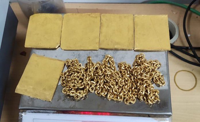 Diamonds hidden in noodle packets, gold valued at Rs 6.46 cr seized at Mumbai airport; 4 held