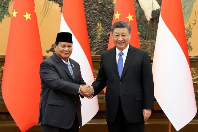 Indonesian President-elect Subianto visits China in bid to strengthen ties