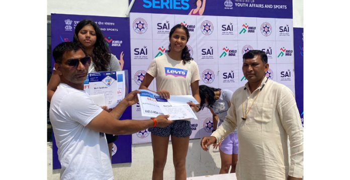 Vanshika receiving cash prize for her outstanding performance in Swimming Championship. Vanshika receiving cash prize for her outstanding performance in Swimming Championship.