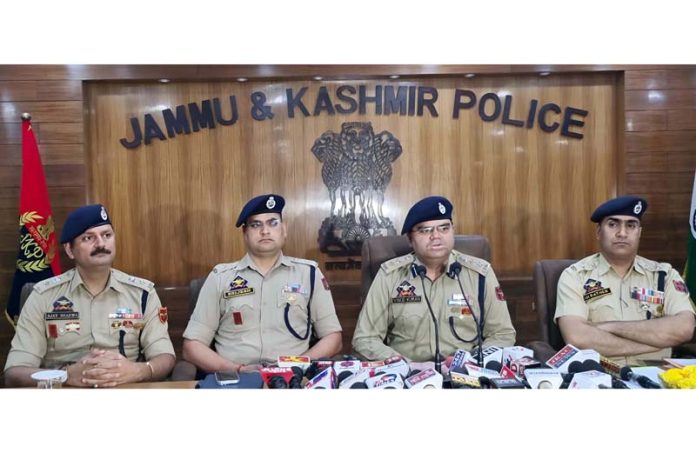 SSP Jammu, Dr Vinod Kumar, addressing media persons in Jammu on Sunday. -Excelsior/Rakesh SSP Jammu, Dr Vinod Kumar, addressing media persons in Jammu on Sunday. -Excelsior/Rakesh