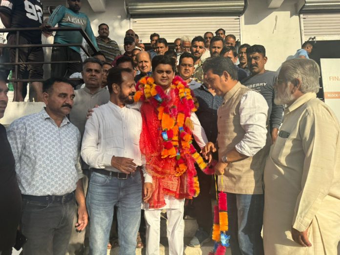 Congress leaders and workers giving a warm welcome to youth leader Neeraj Kundan at Nud in Samba district. Congress leaders and workers giving a warm welcome to youth leader Neeraj Kundan at Nud in Samba district.