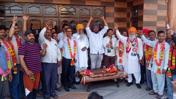 Congress leader, Taranjit Singh Tony along with others during a public meeting held in Jammu on Thursday.