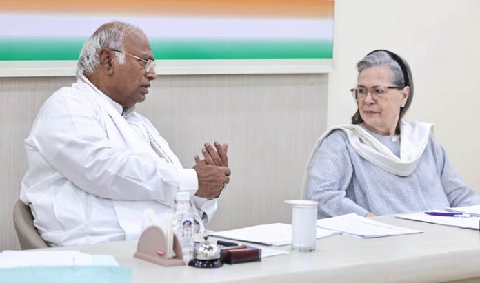 Congress President Mallikarjun Kharge with senior party leaders Sonia Gandhi, Bhupinder Singh Hooda, Salman Kurshid, and others attending the CEC meeting on Haryana, at party headquarters in New Delhi on Saturday. (UNI)