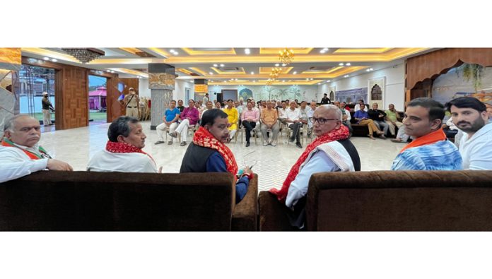 Former Jammu Mayor Rajinder Sharma and other senior BJP leaders during a public meeting at Ward Number 62 in Jammu.