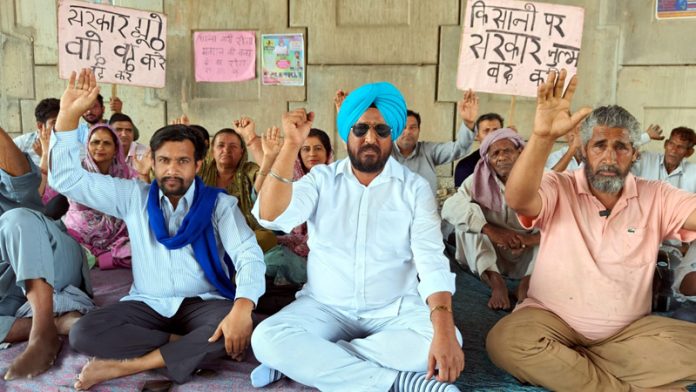 Farmers stage protest in Jammu South.