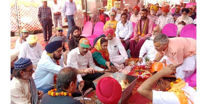 BJP leader Ranjodh Singh Nalwa participating in a “Vijay Yagya” organised at Karan Market area in Jammu on Monday. BJP leader Ranjodh Singh Nalwa participating in a “Vijay Yagya” organised at Karan Market area in Jammu on Monday.